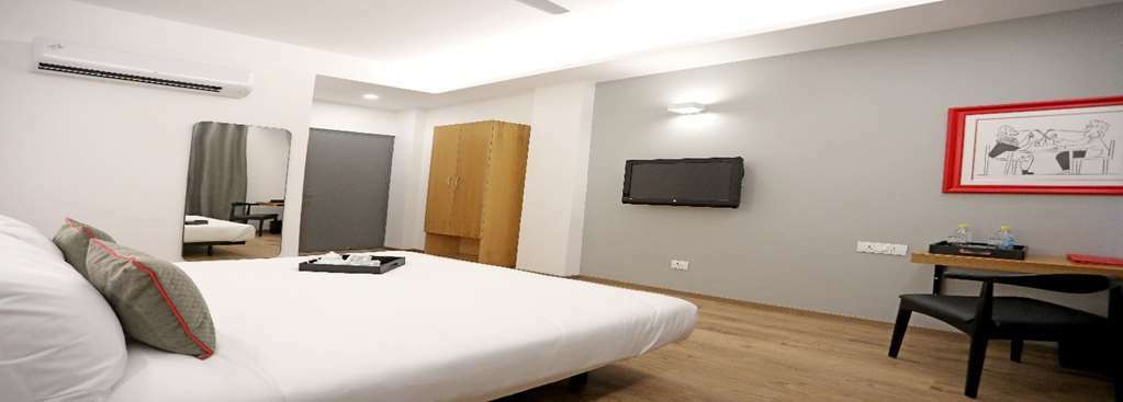Oyo Townhouse 027 Sector 15 Gurgaon Hotel Стая снимка