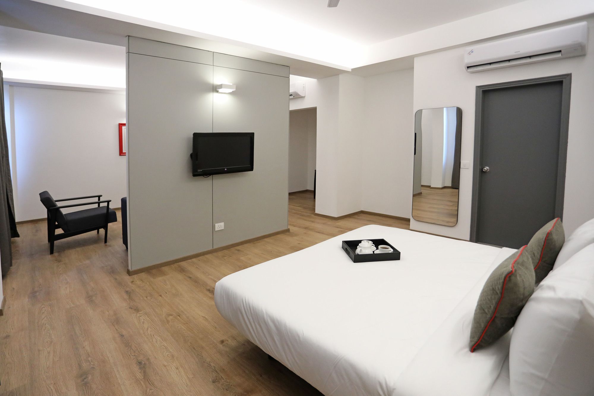 Oyo Townhouse 027 Sector 15 Gurgaon Hotel Екстериор снимка
