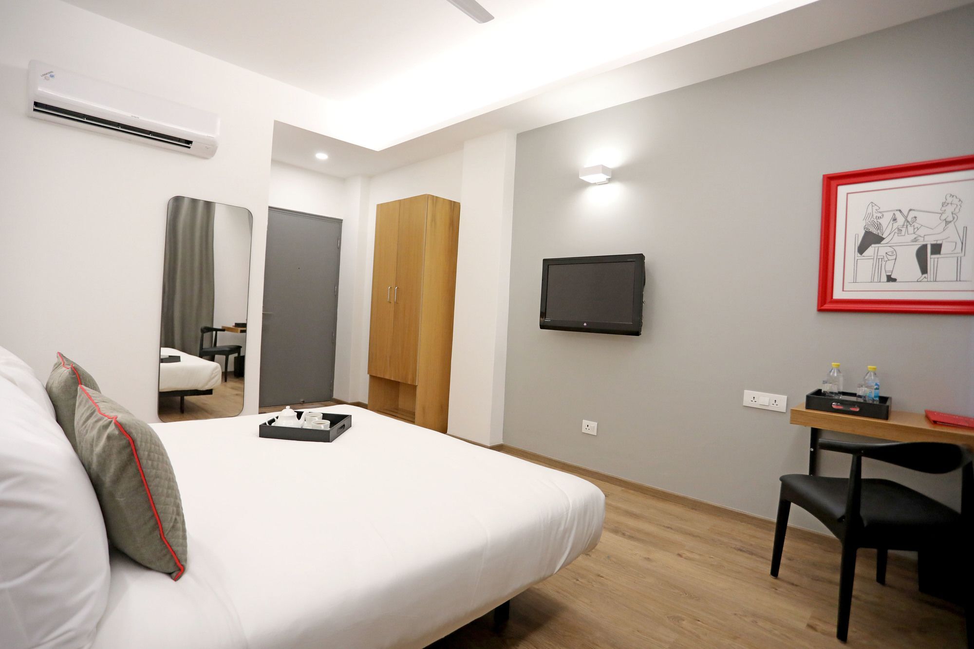 Oyo Townhouse 027 Sector 15 Gurgaon Hotel Екстериор снимка